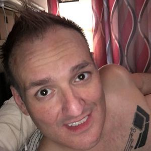 Meet your Posher, Henry